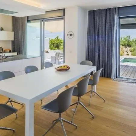 With 6 Bedrooms In Marbella, Costa Del Sol בית נופש מארבלה